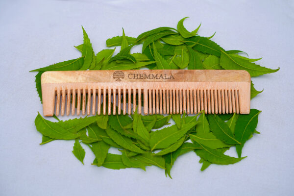 Chemmala Neem Comb