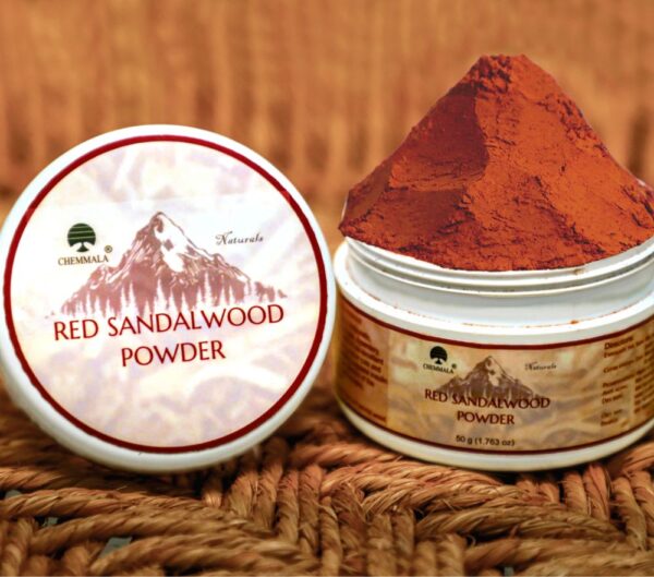 Red sandalwood powder for face